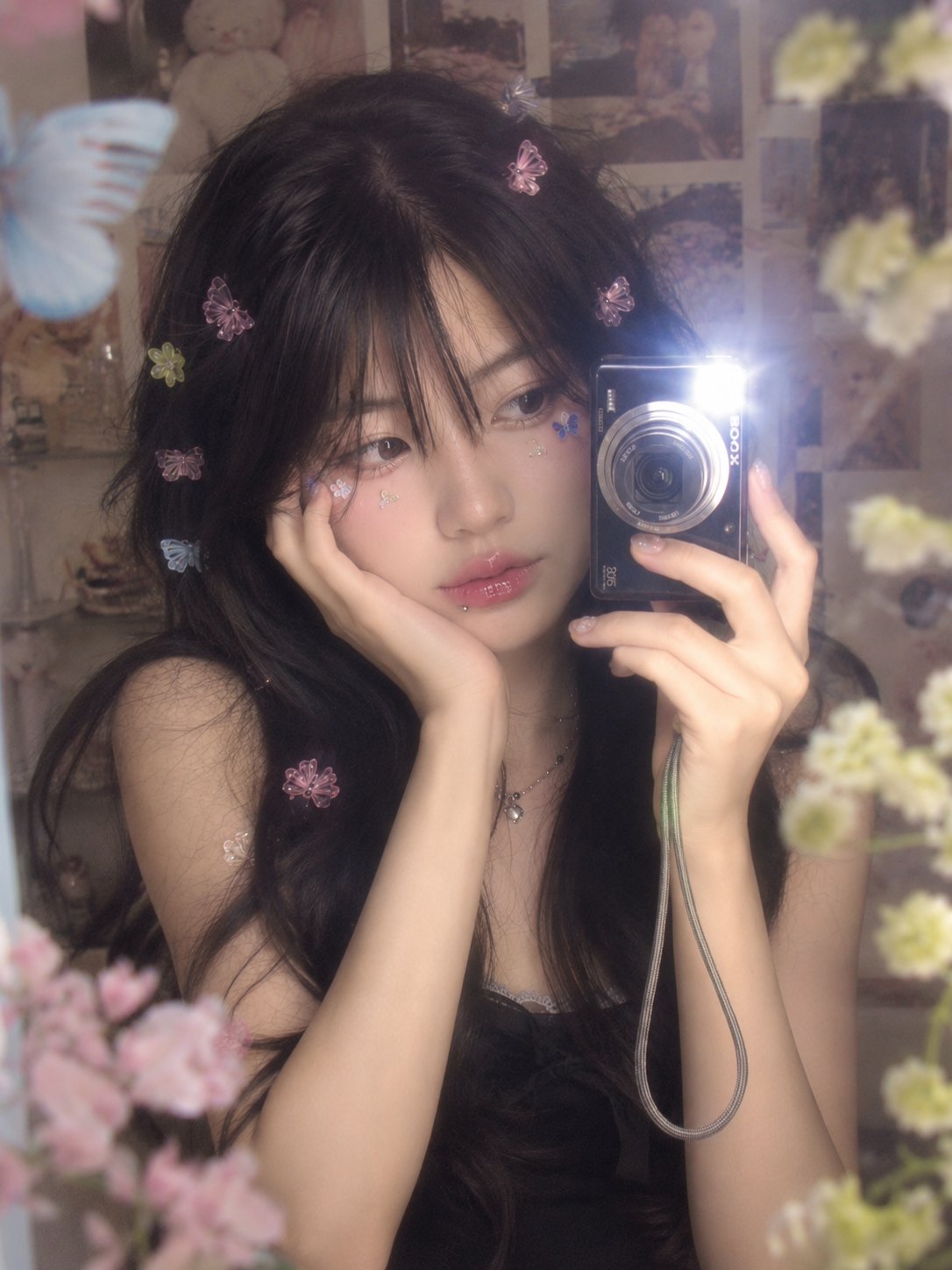 Dreamy Y2K Mirror Selfie Portrait — AI image prompt — GPT Image 2 — Portrait, Realistic, Vintage - 2