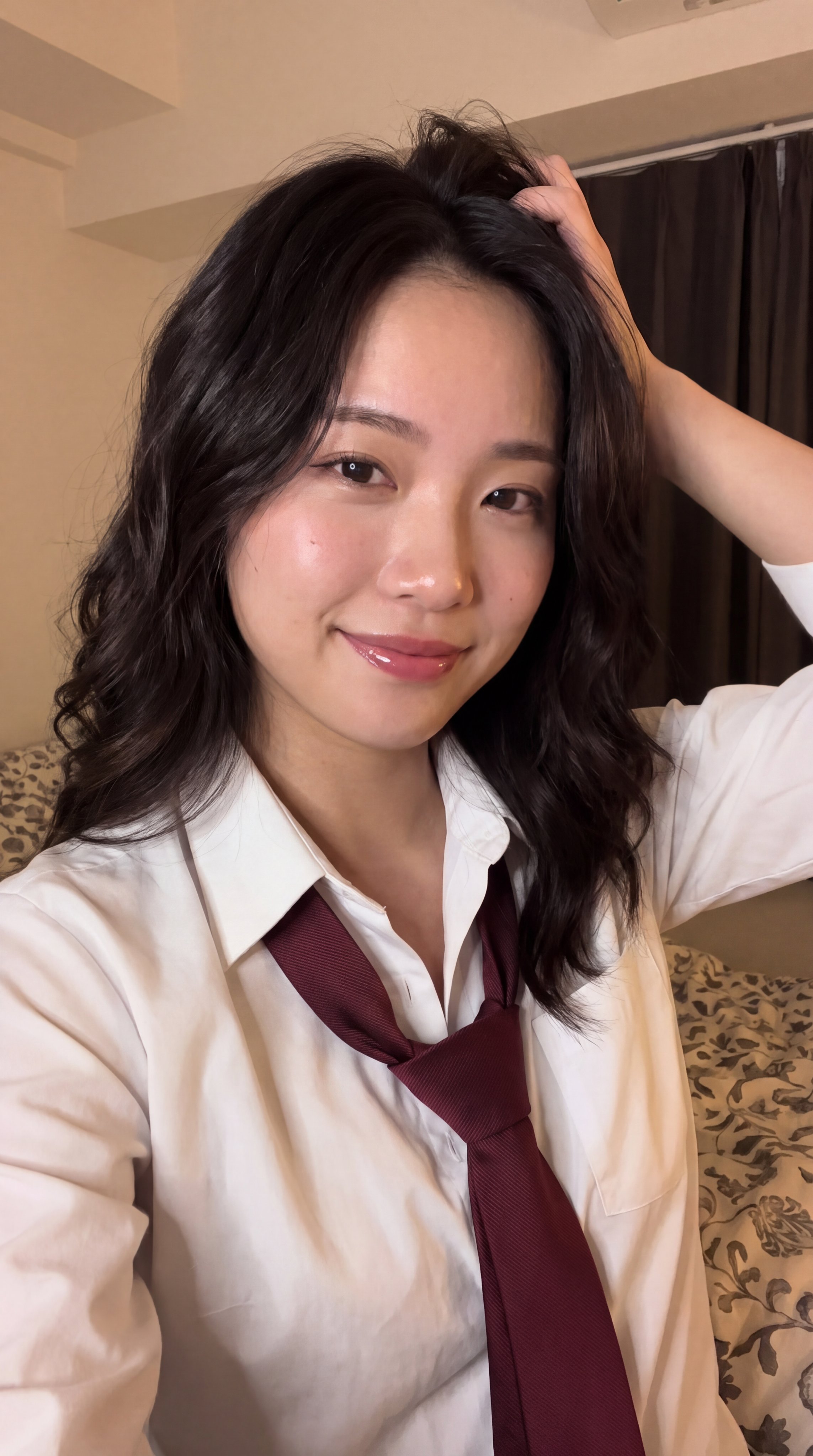 Selfie Portrait of Young Woman — AI image prompt — Nano Banana — Portrait, Realistic, Cinematic - 3