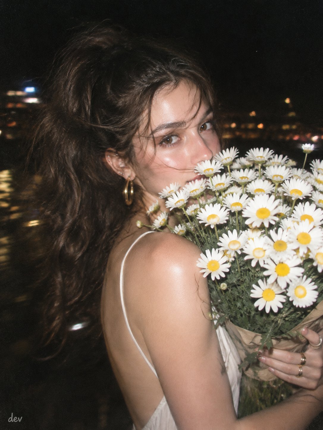 Candid Night Portrait With White Daisies — AI image prompt — GPT Image 2.5 — Cinematic, Fashion, Portrait - 2